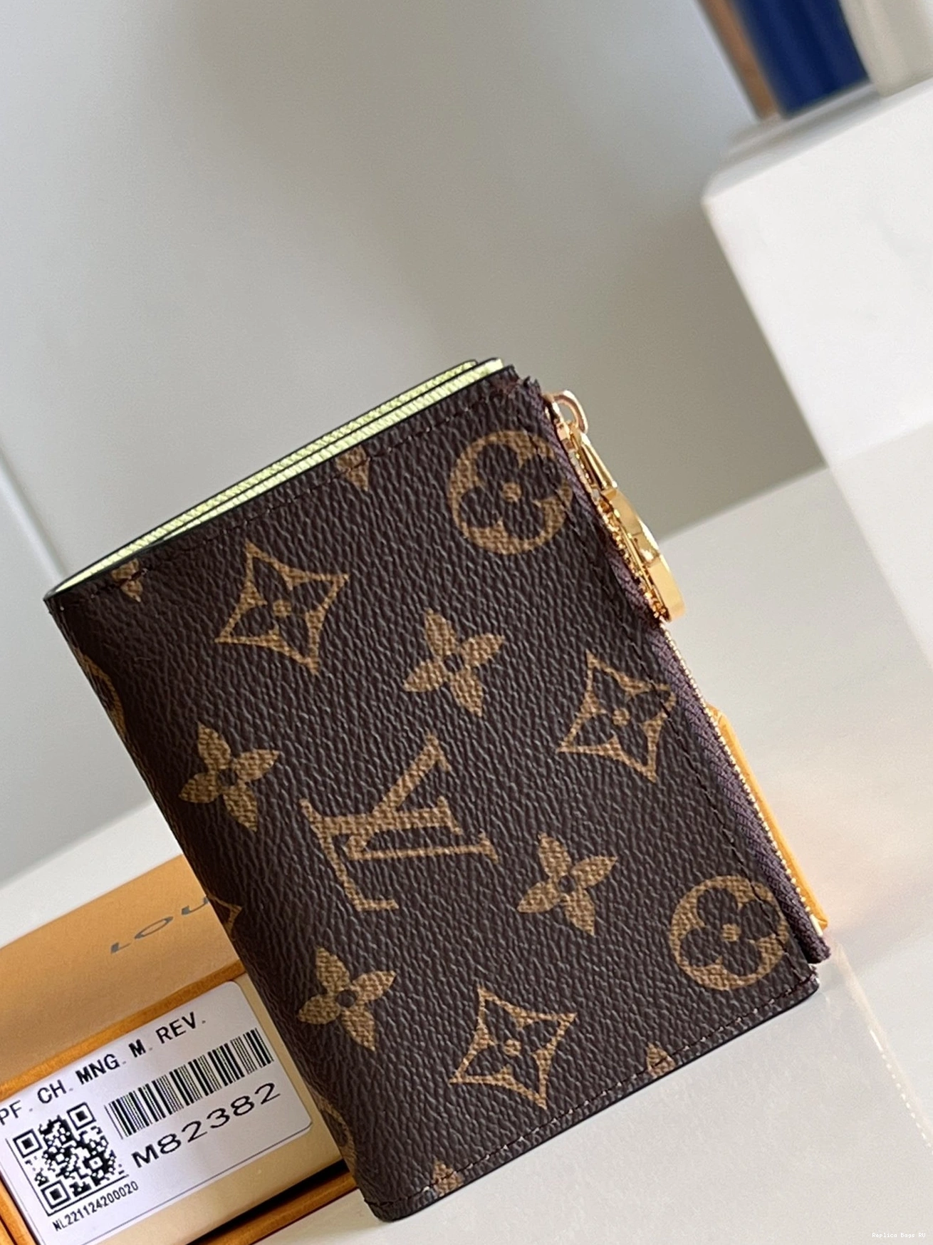 Affordable Vuitton Louis Lisa Wallet 0805